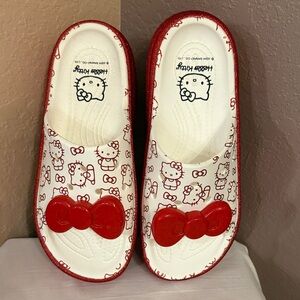 ❤️❤️ Hello Kitty Women's Size 6 Stomp Slip On Crocs Newand So Cute!